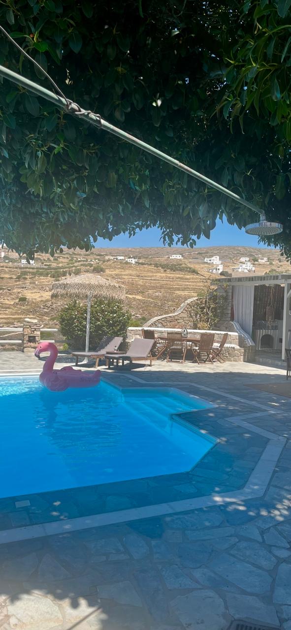 9fc9f2aa d69f 44bf 8e75 86365e75eb83