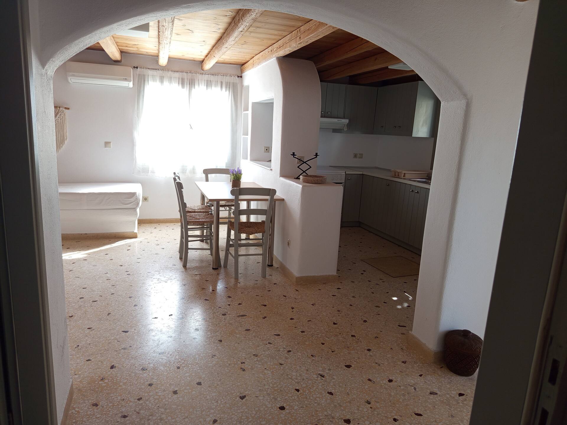 Apollonas room photo 3